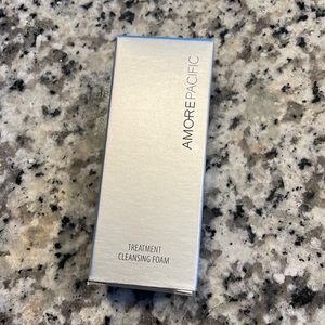 Amore Pacific treatment cleansing foam new in box travel size 0.5 ounce